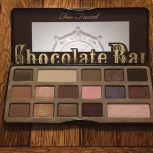 Too Faced original chocolate bar - like new!